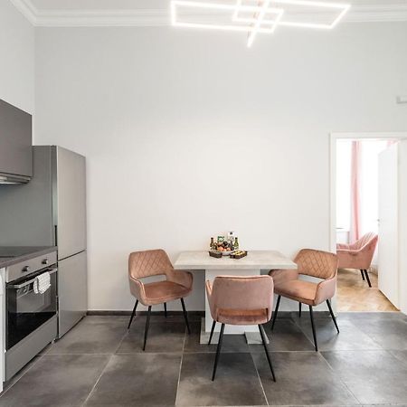 Prime Star Fashion Street Modern Luxury Apartments Budapeste Exterior foto