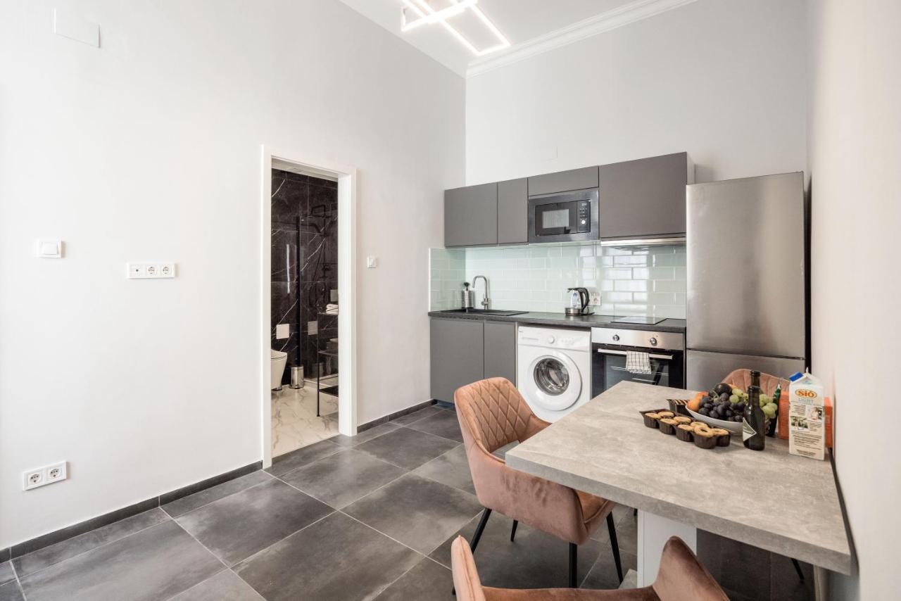 Prime Star Fashion Street Modern Luxury Apartments Budapeste Exterior foto