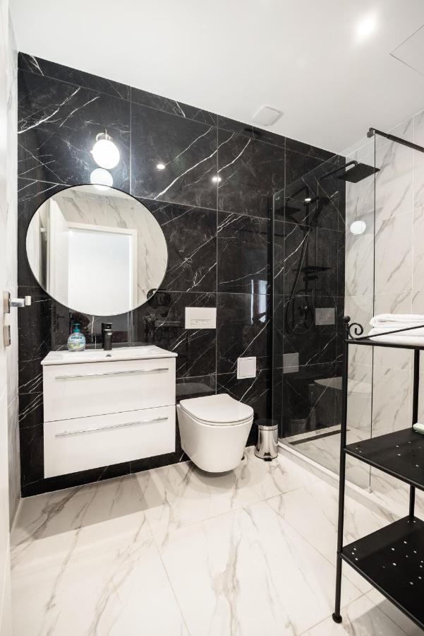 Prime Star Fashion Street Modern Luxury Apartments Budapeste Exterior foto